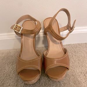 Francesca’s Collections Wedge Block Heels 👡